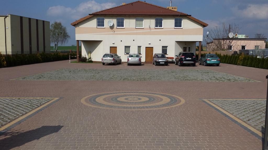 Restauracja Motel Halka Plock Luaran gambar